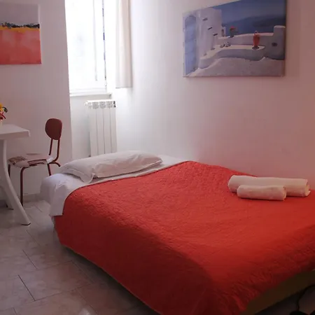 فندق مبيت وإفطار La Casa Di Sofi 3*